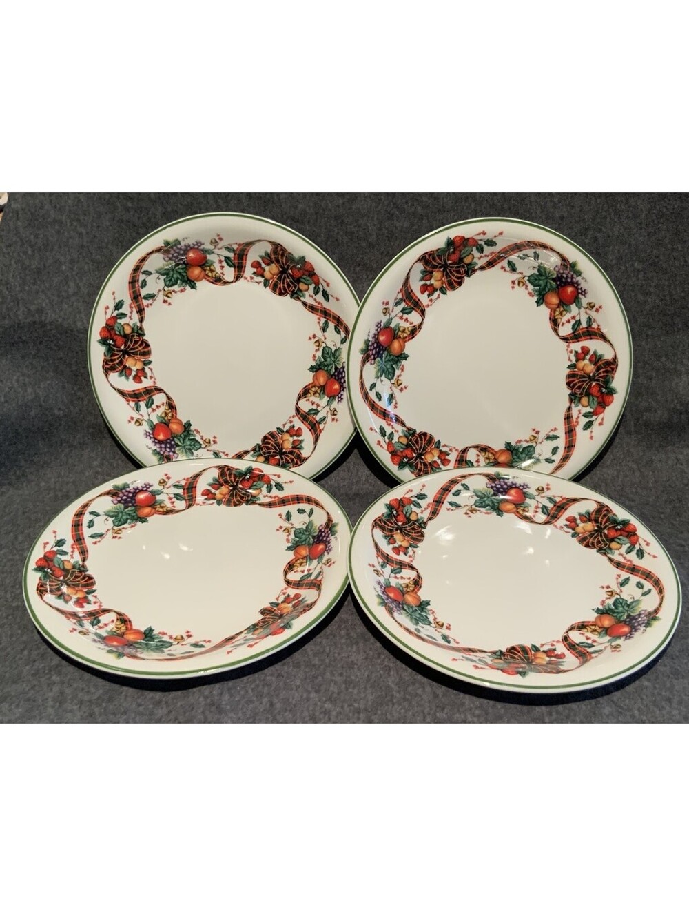 VTG William James Stoneware Holiday Ribbon & Fruit 10.5”W Dinner Plates-Set/4